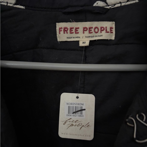 Free People Chloe Print Quilted Jacket XS NWT Floral Black - Picture 2 of 9